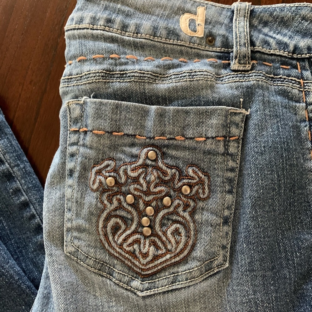 EUC!! d.jeans SIZE 2P WITH FLARE BOOT BOTTOM